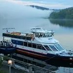 Leo Nr. 8 * Lipno nad Vltavou