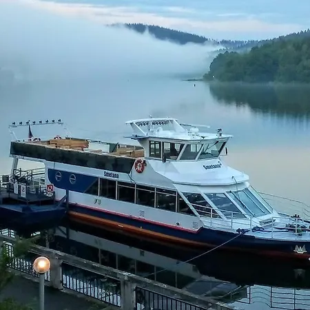 Leo Nr. 8 * Lipno nad Vltavou