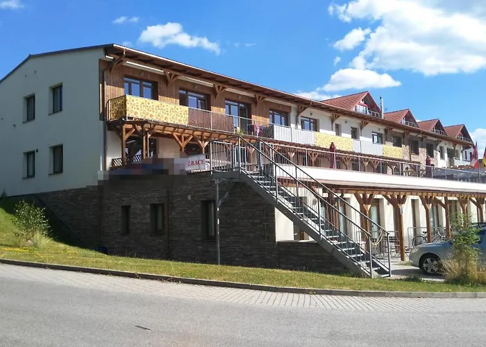 Apartament Leo Nr. 8 *