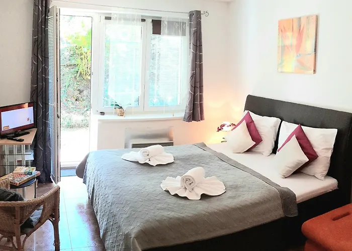 Apartament Leo Nr. 8 *